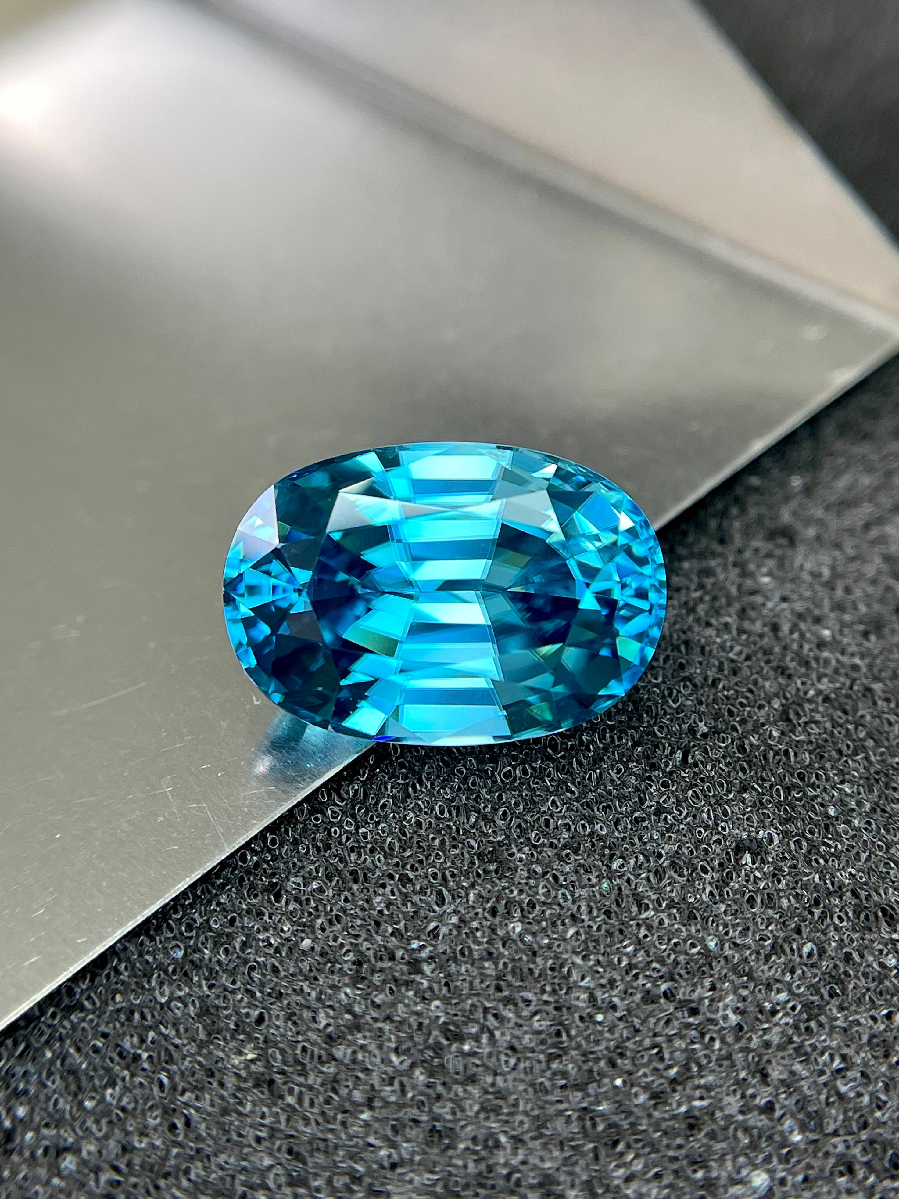 blue blue zircon, 13.02ct oval cut — view 5