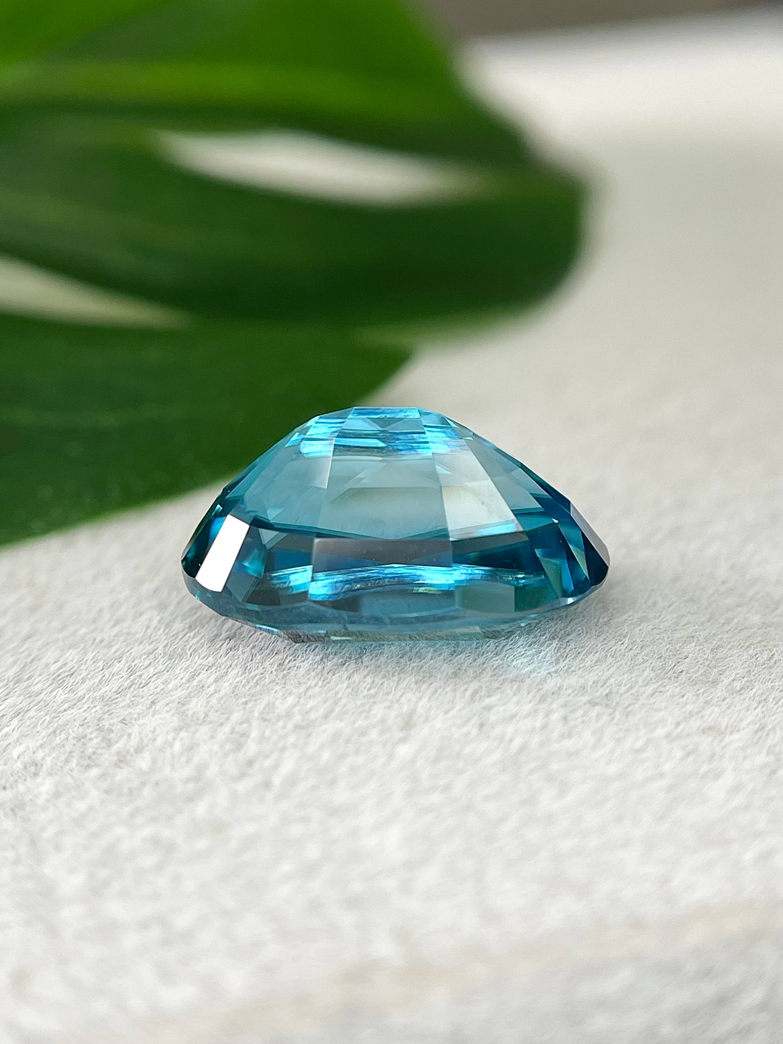blue blue zircon, 13.02ct oval cut — view 6