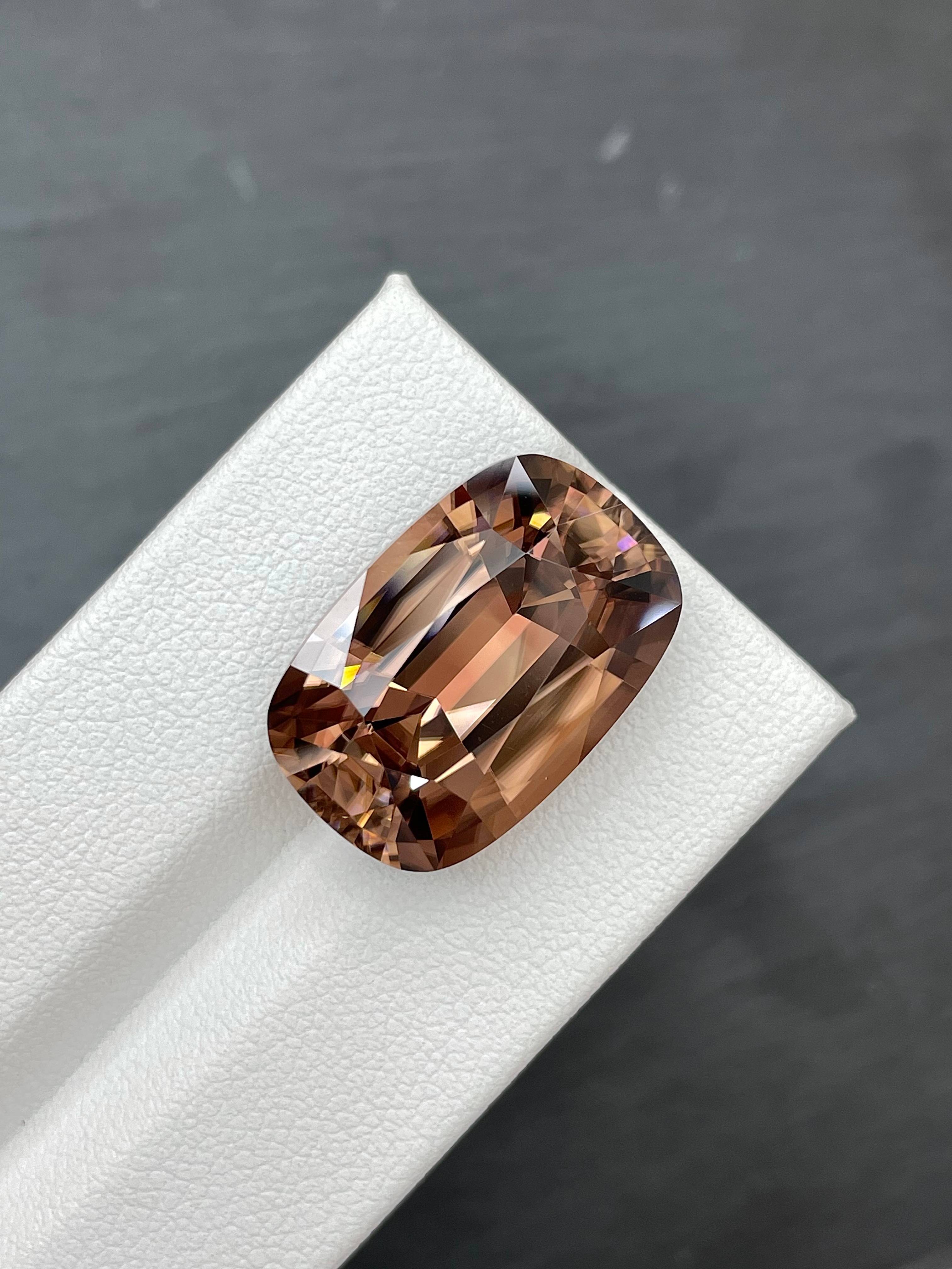 cinnamon brown zircon, 31.71ct cushion cut — view 5