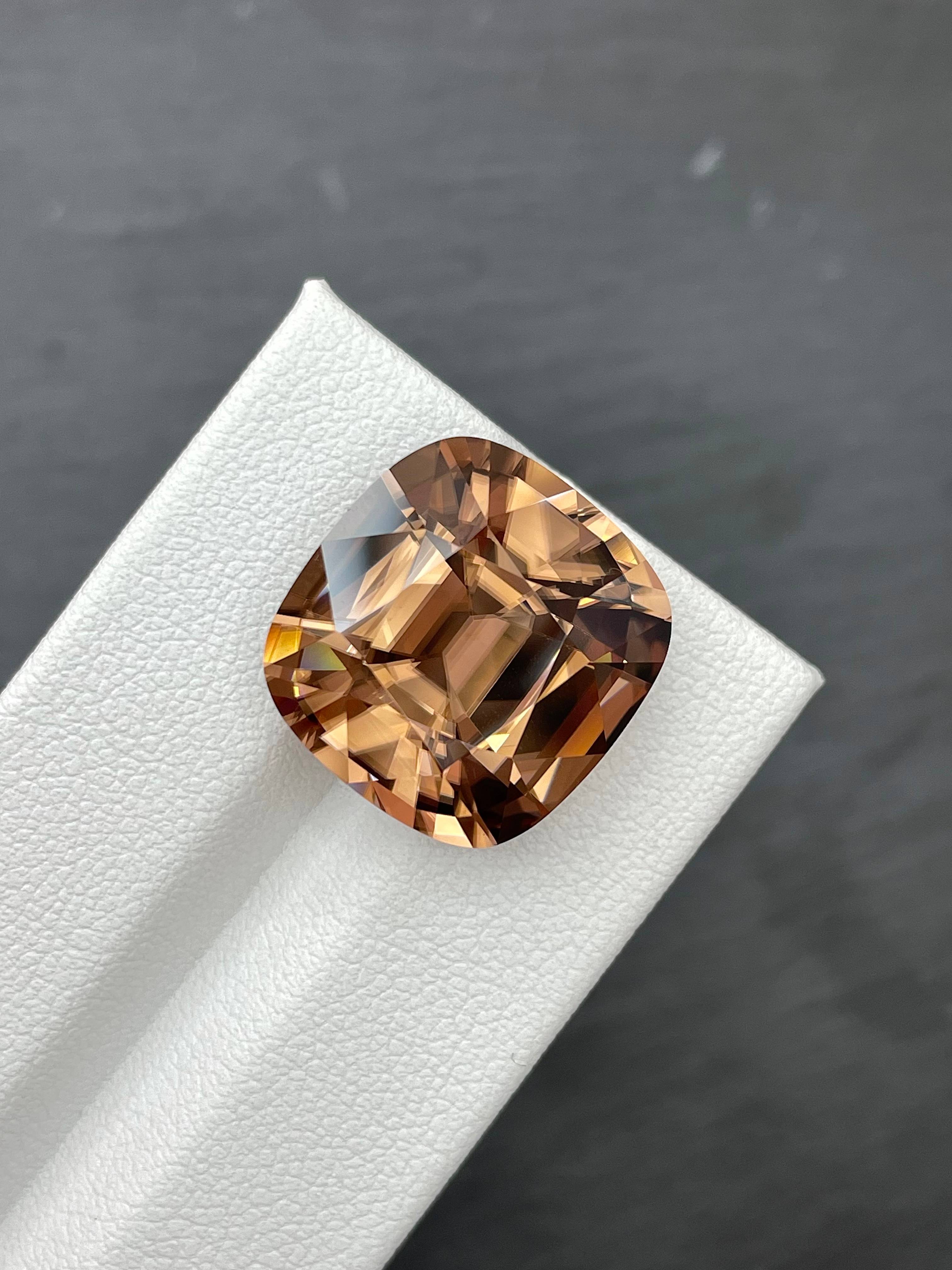 sepia tan zircon, 29.11ct cushion cut — view 5