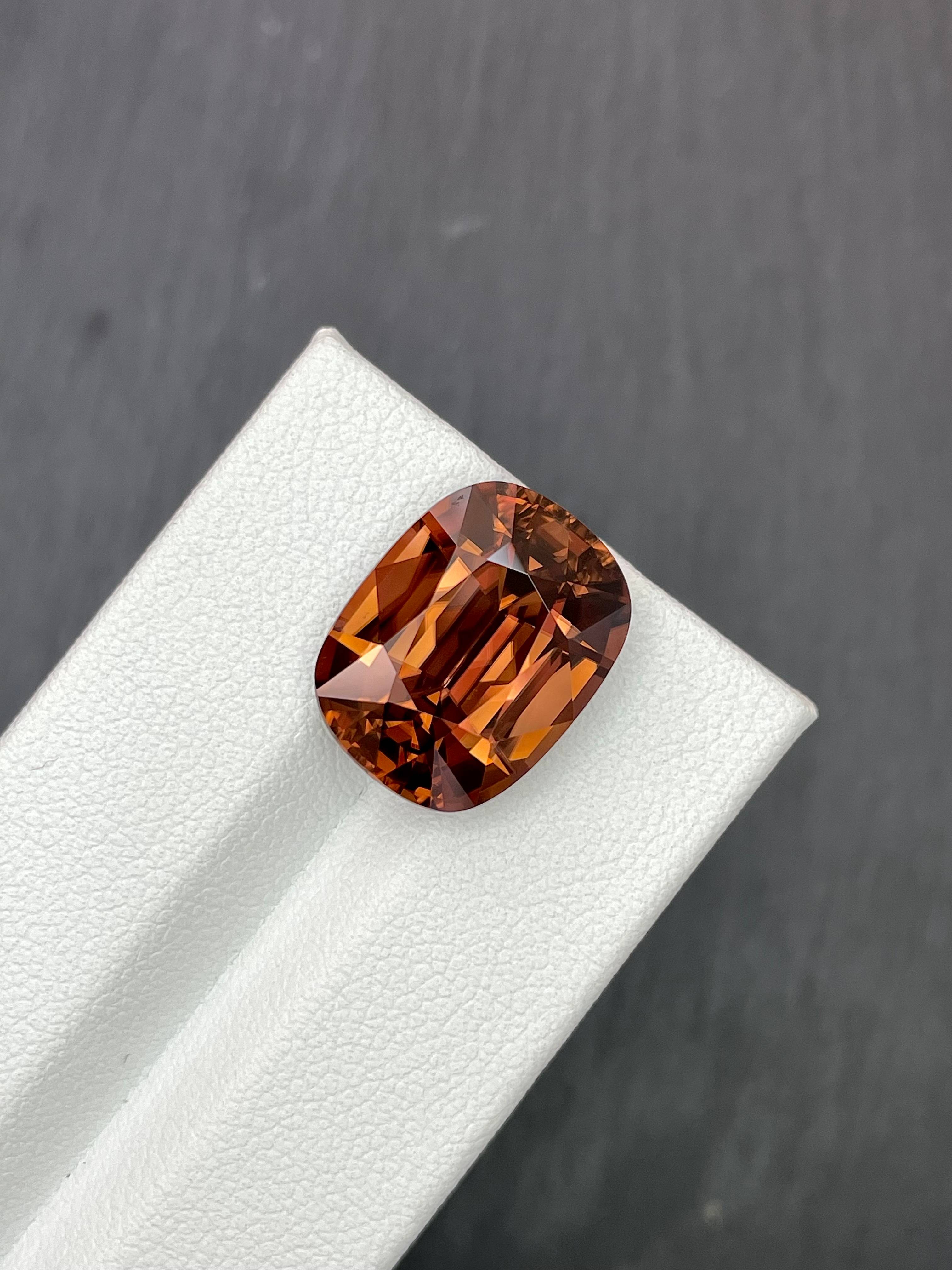 cinnamon brown zircon, 19.08ct cushion cut — view 5