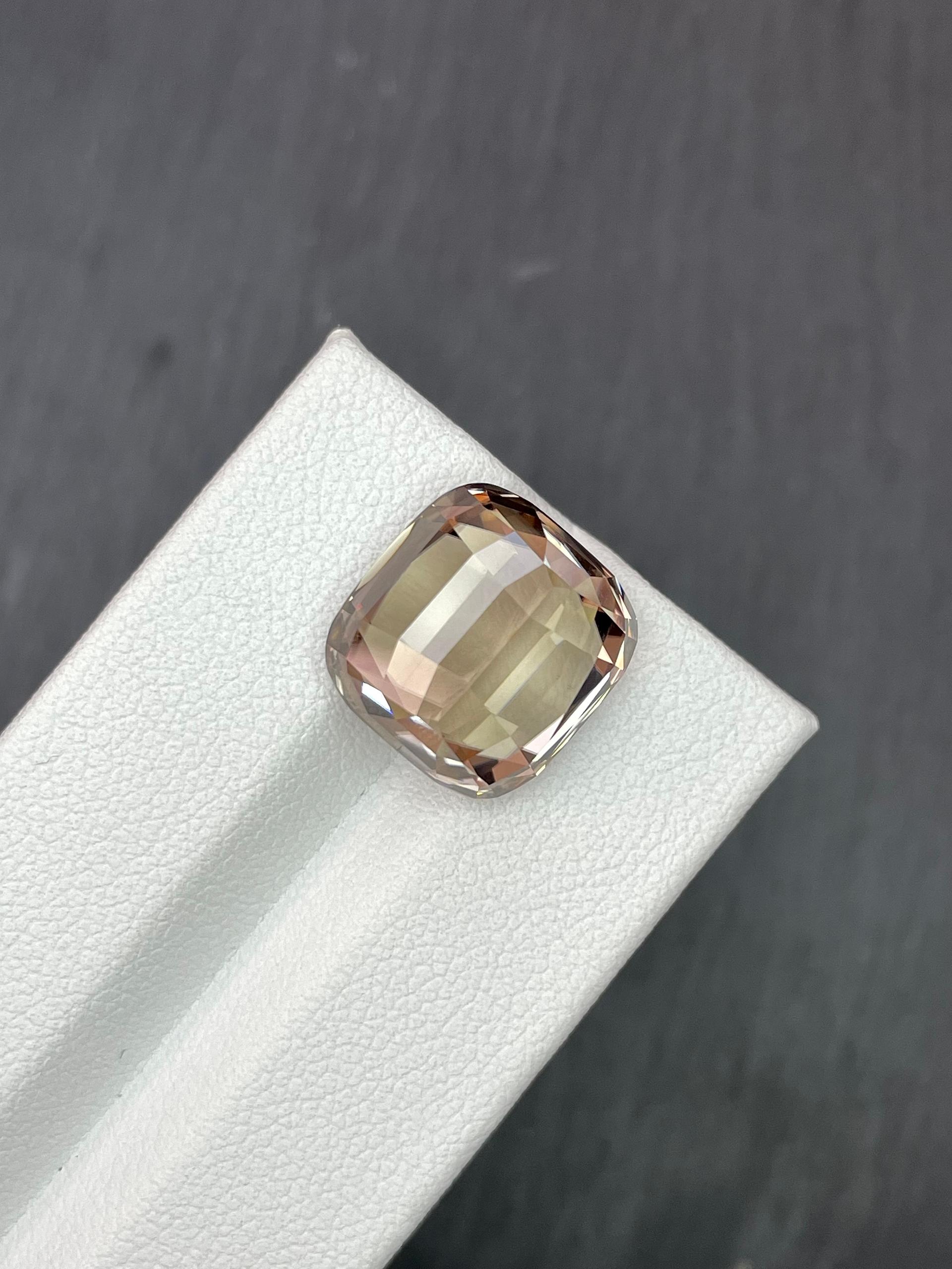 tan zircon, 21.64ct cushion cut — view 6