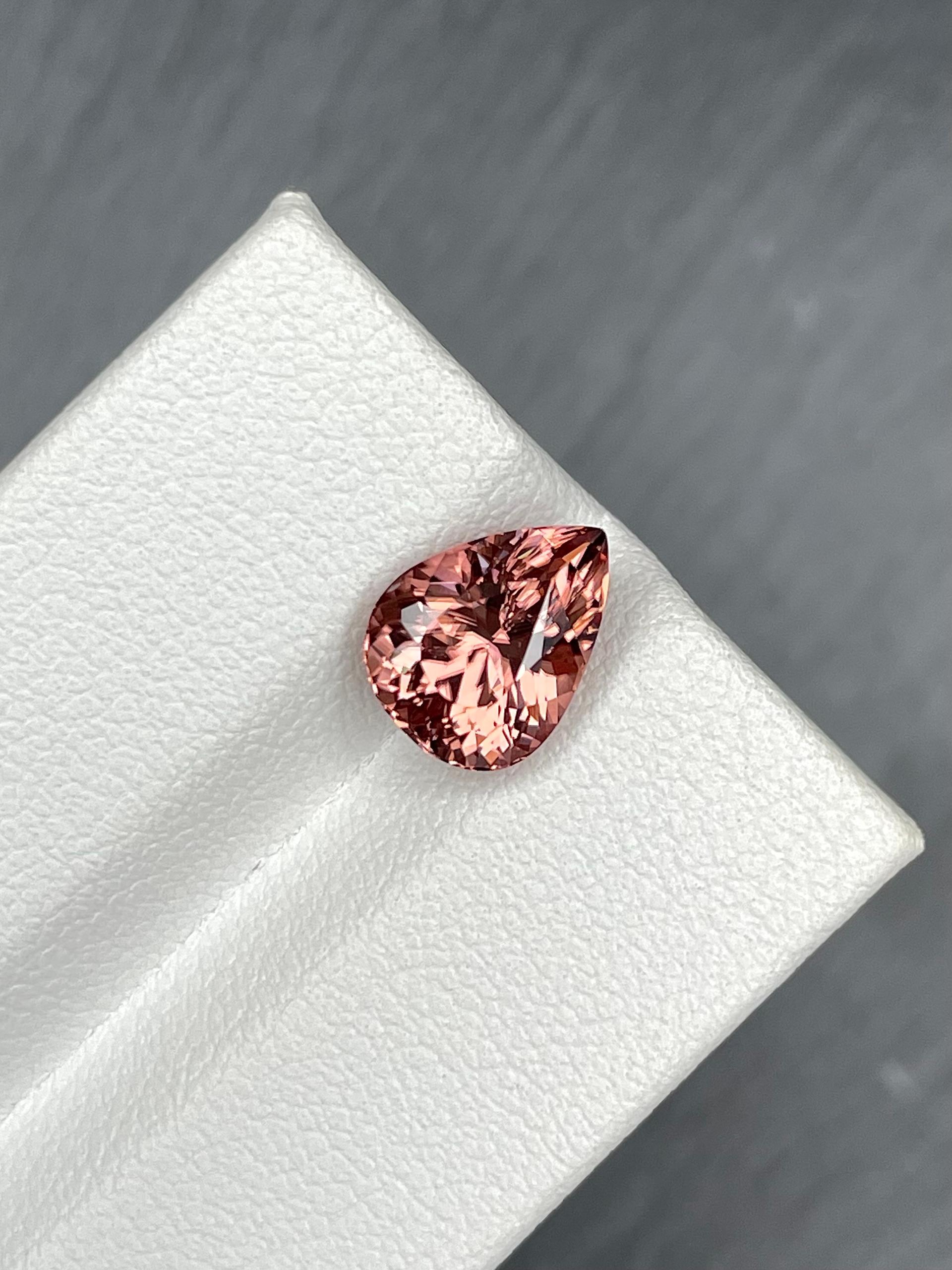 pink zircon, 3.76ct pear cut — view 5